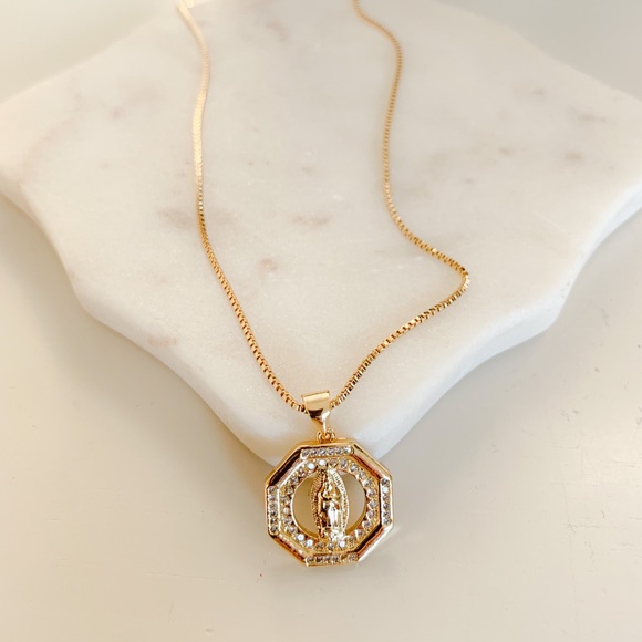 Virgin Mary Necklace | 14k Gold Filled - Picture 2 of 6